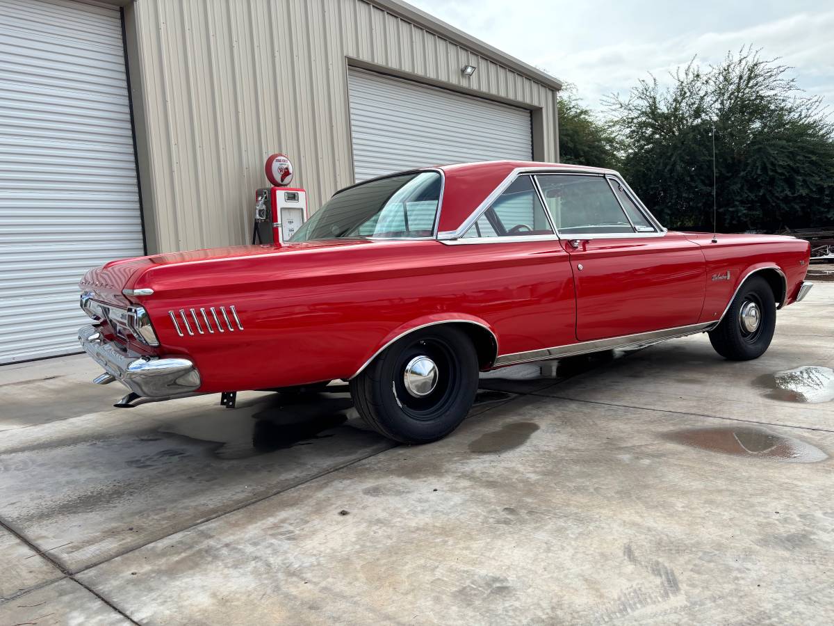 Plymouth-satellite-1965-red-5