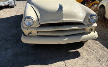 Plymouth-savoy-sauburban-1953