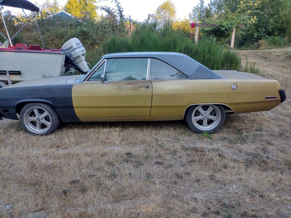 Plymouth-scamp-1971-grey-2
