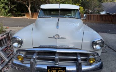 Plymouth-suburban-1952-grey-2