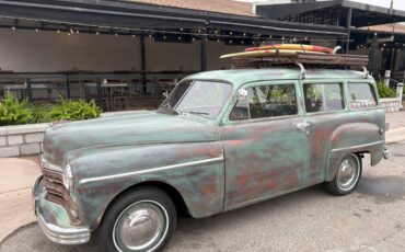 Plymouth-suburban-wagon-1949-custom-4