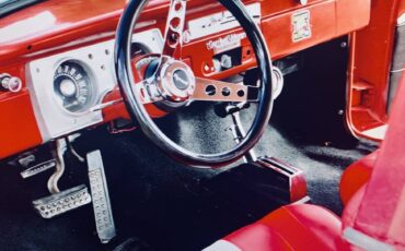 Plymouth-valiant-100-1965-red