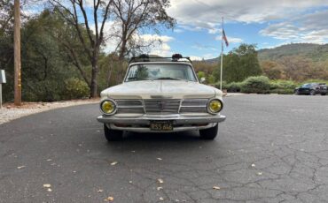 Plymouth-valiant-1965-white-1