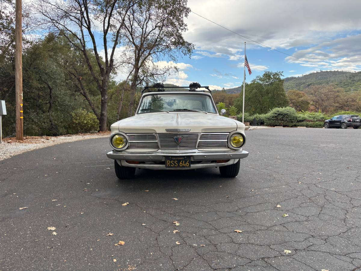 Plymouth-valiant-1965-white-1