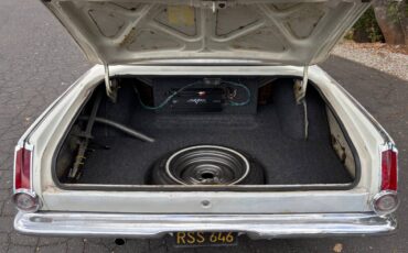Plymouth-valiant-1965-white-3