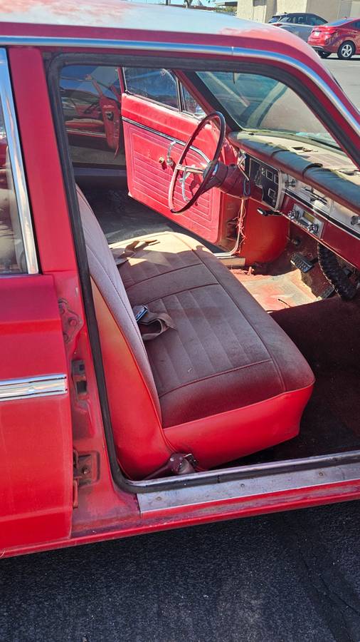 Plymouth-valiant-1966-13