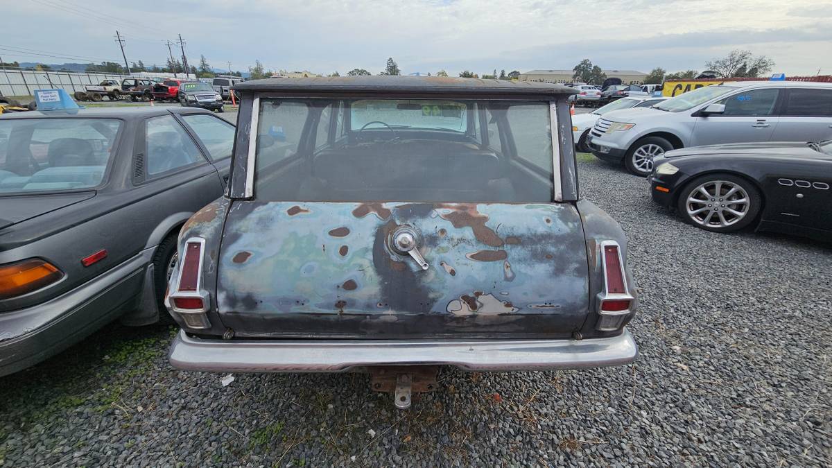 Plymouth-valiant-1966-grey-4