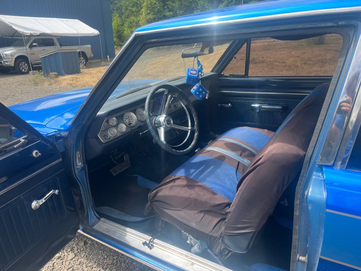 Plymouth-valiant-1967-blue