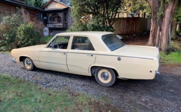 Plymouth-valiant-1968-yellow-4