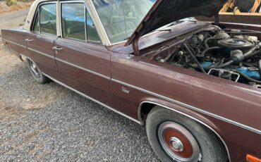 Plymouth-valiant-1974-brown-1