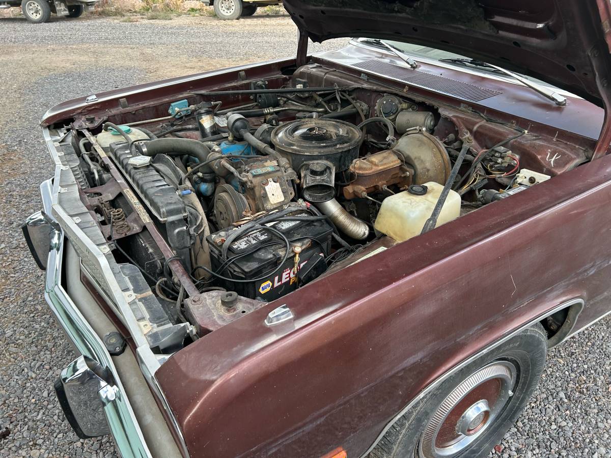 Plymouth-valiant-1974-brown-3