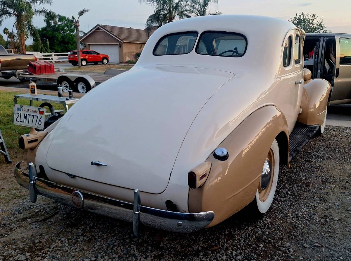 Pontiac-1938-14