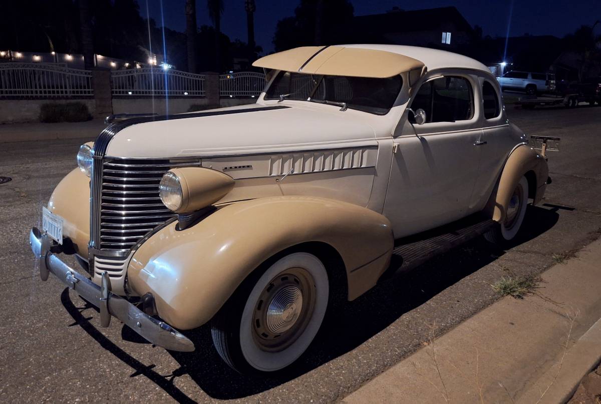 Pontiac-1938-15