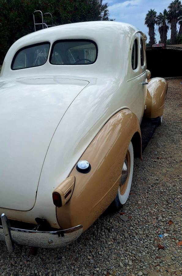 Pontiac-1938-6