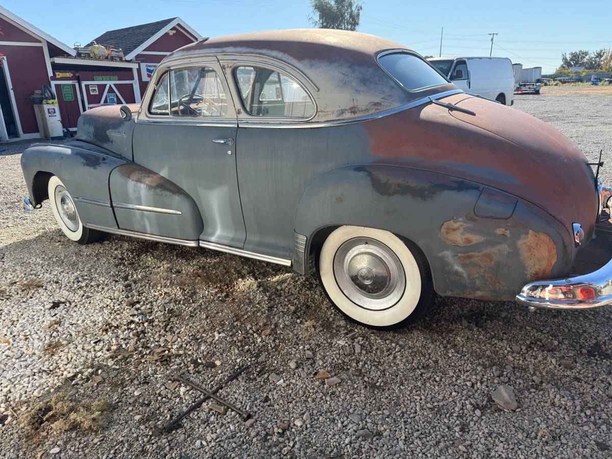 Pontiac-1948-3
