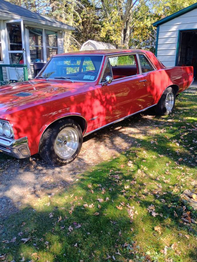 Pontiac-1964-red