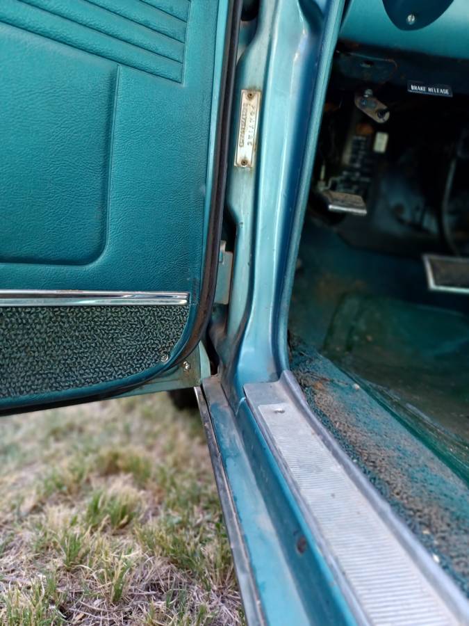 Pontiac-1967-green-16