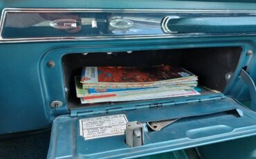 Pontiac-1967-green-3