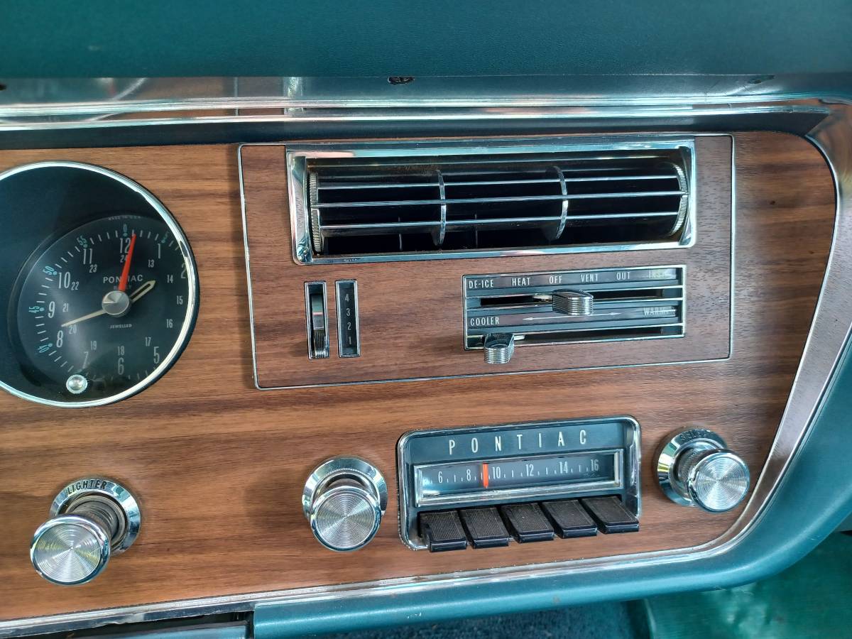 Pontiac-1967-green-5