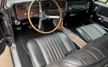 Pontiac-Bonneville-1966-Blue-Charcoal-Black-14