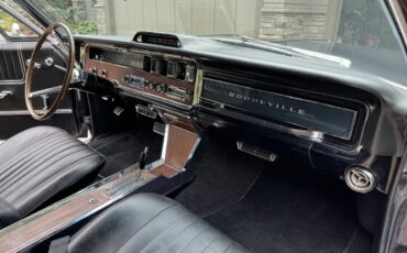 Pontiac-Bonneville-1966-Blue-Charcoal-Black-15