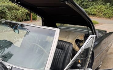 Pontiac-Bonneville-1966-Blue-Charcoal-Black-5