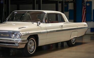 Pontiac-Bonneville-Sport-2-Door-Hardtop-1962-2-Door-Hardtop-9