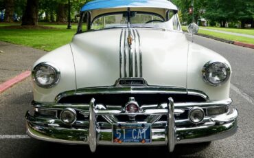 Pontiac-Catalina-1951-White-Blue-13