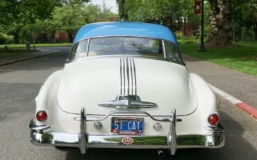 Pontiac-Catalina-1951-White-Blue-5