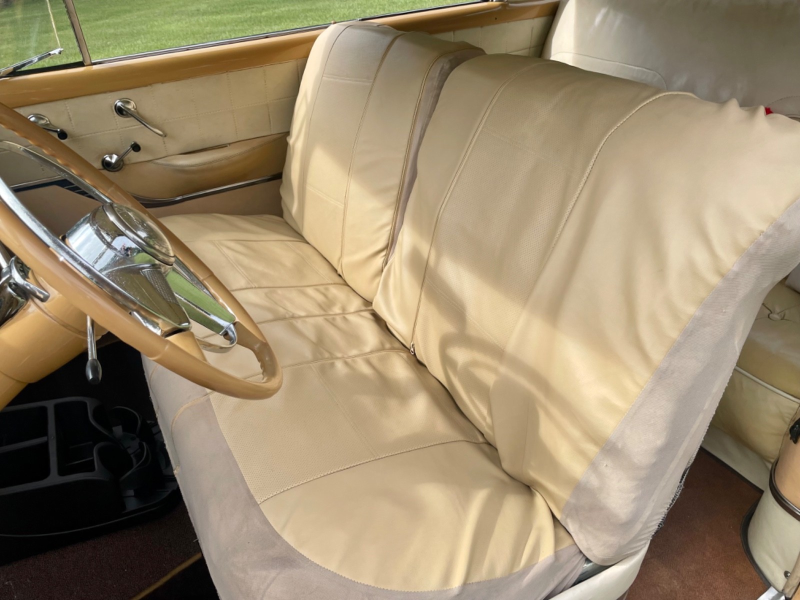Pontiac-Catalina-1954-Coupe-19