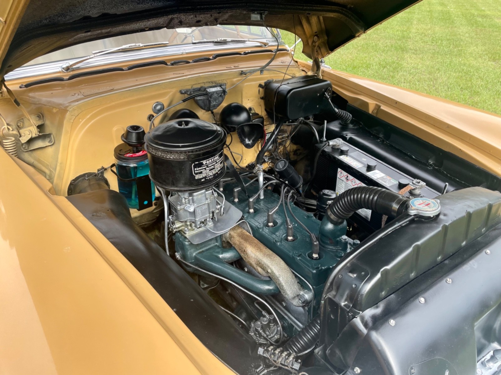Pontiac-Catalina-1954-Coupe-26