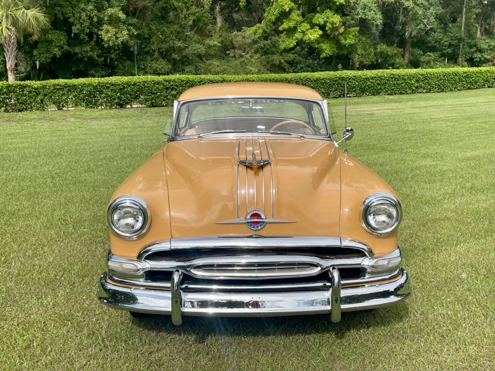 Pontiac-Catalina-1954-Coupe-3