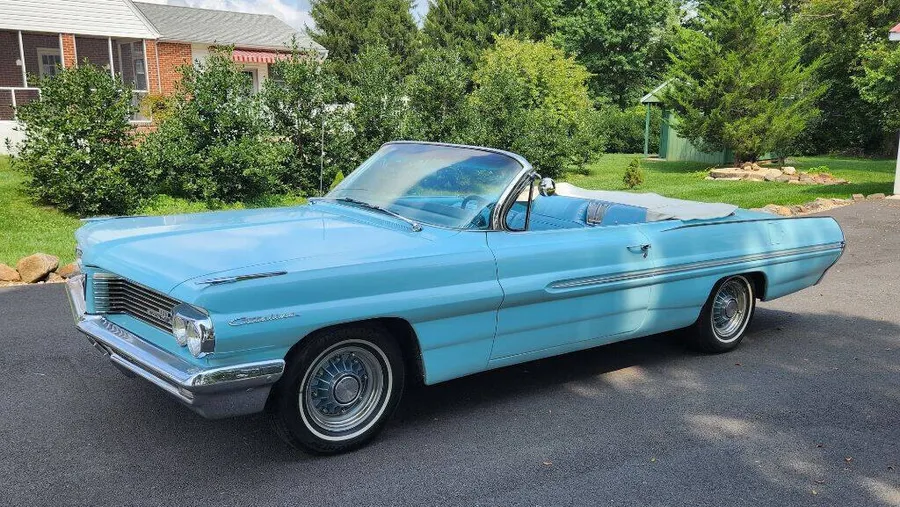 Pontiac-Catalina-1962-Aqua-Blue-Blue-2