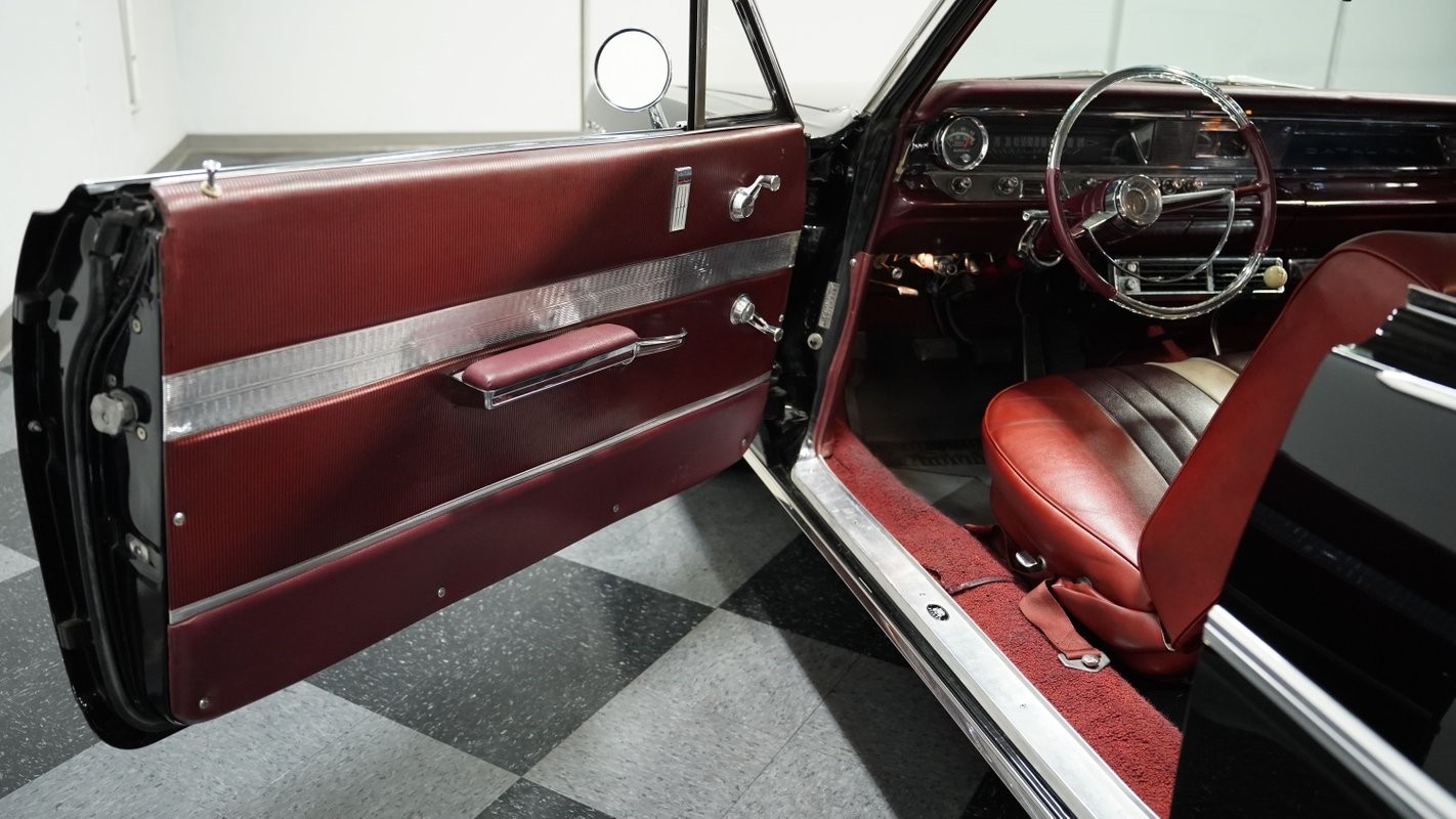 Pontiac-Catalina-1963-Coupe-28