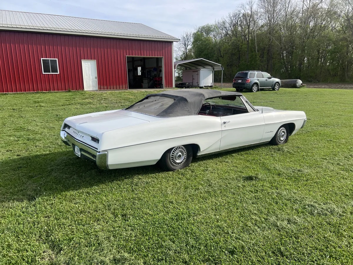 Pontiac-Catalina-1967-White-Red-3
