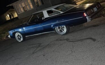 Pontiac-Catalina-1975-BlueWhite-top-White-5