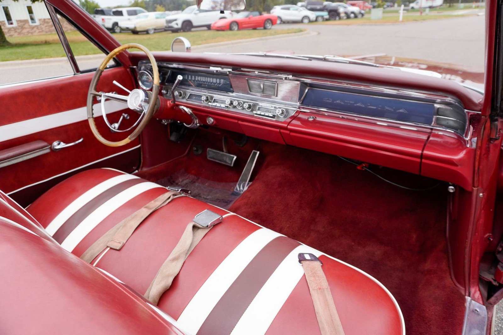 Pontiac-Catalina-Convertible-1963-Convertible-14