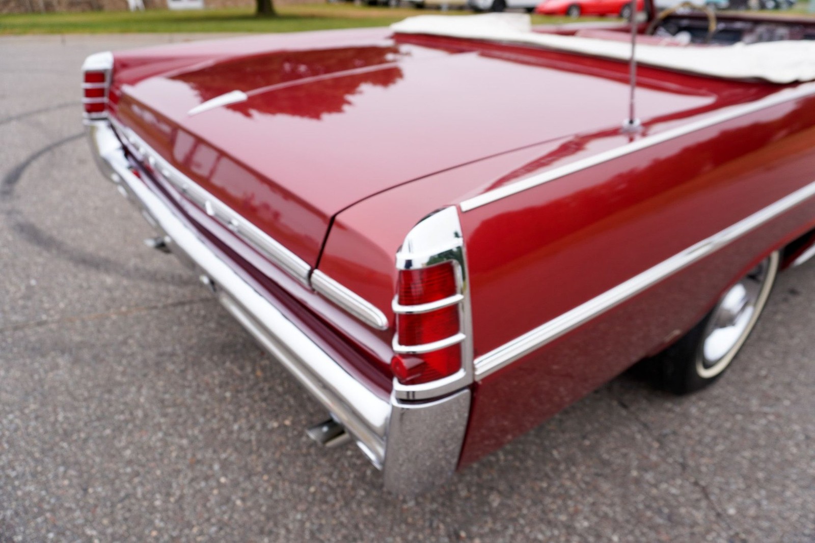 Pontiac-Catalina-Convertible-1963-Convertible-28