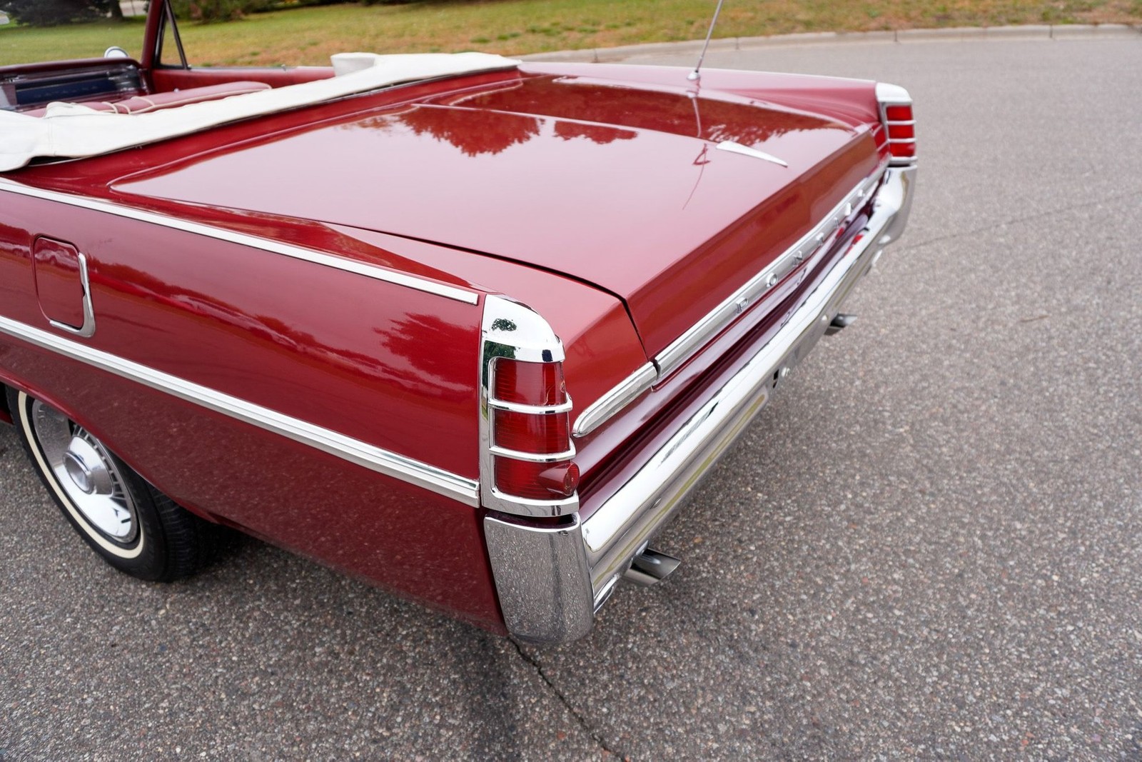 Pontiac-Catalina-Convertible-1963-Convertible-32