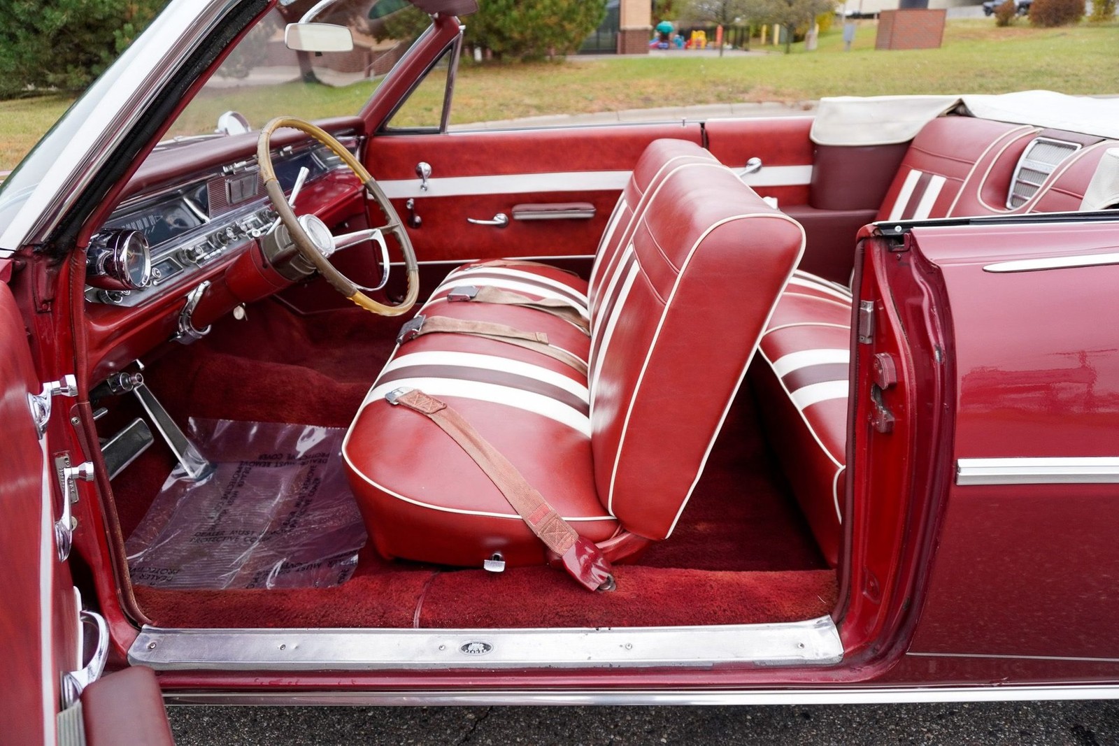 Pontiac-Catalina-Convertible-1963-Convertible-9