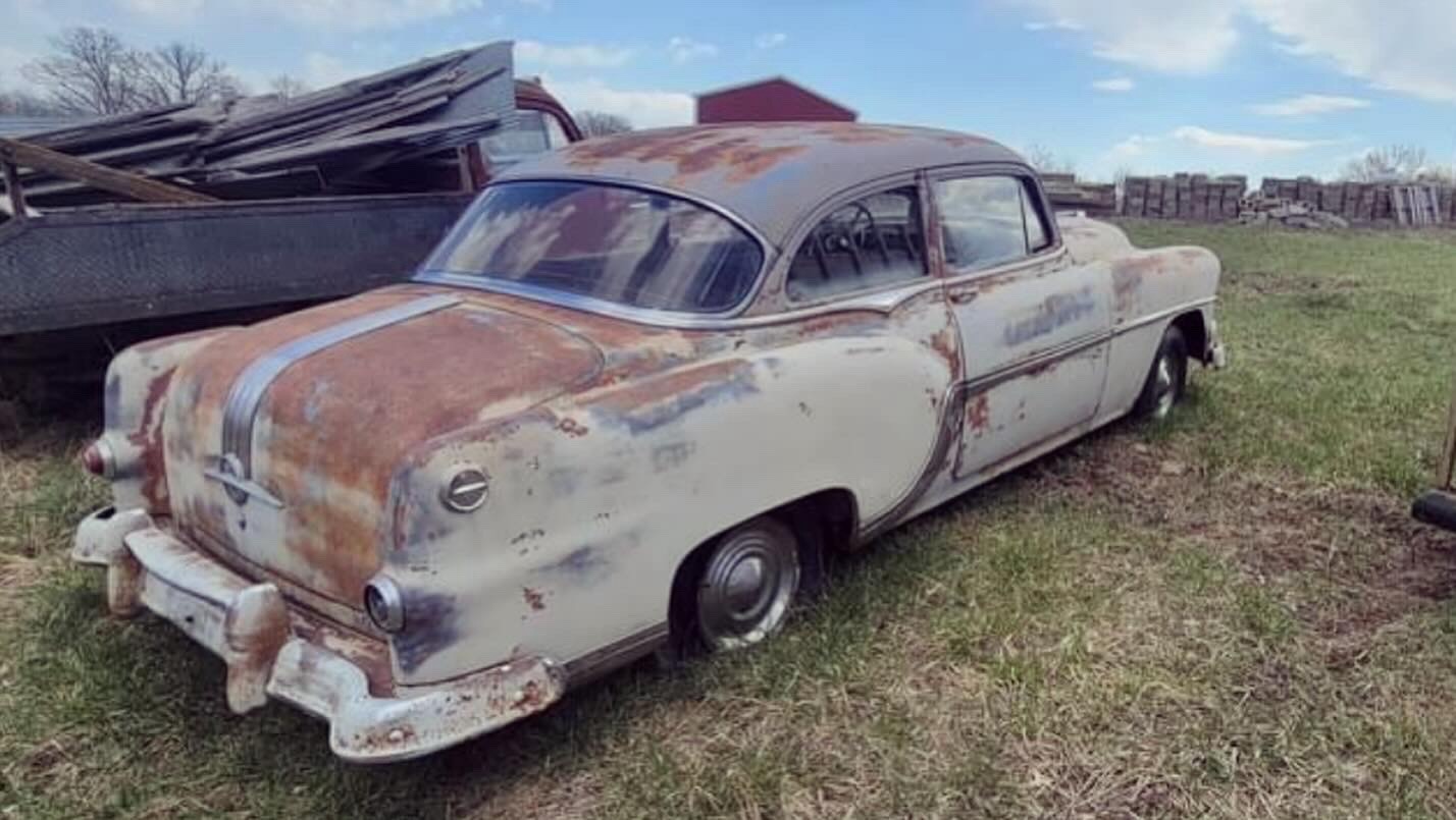 Pontiac-Chieftain-1954-1