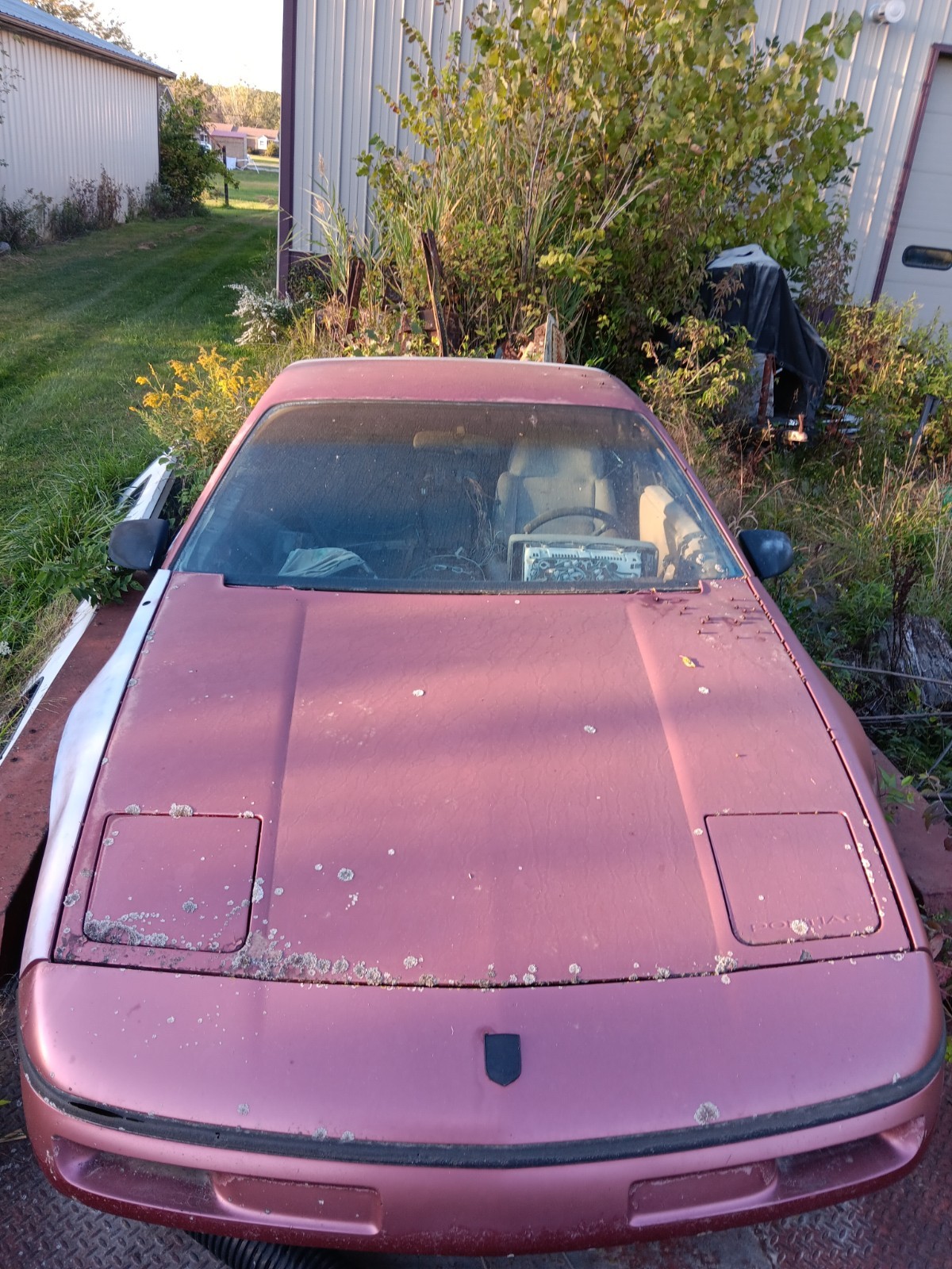 Pontiac-Fiero-1987-Coupe-1