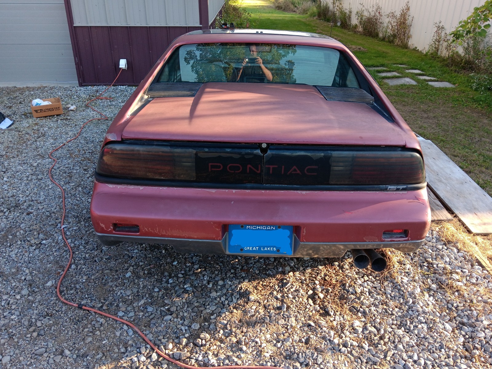 Pontiac-Fiero-1987-Coupe-15