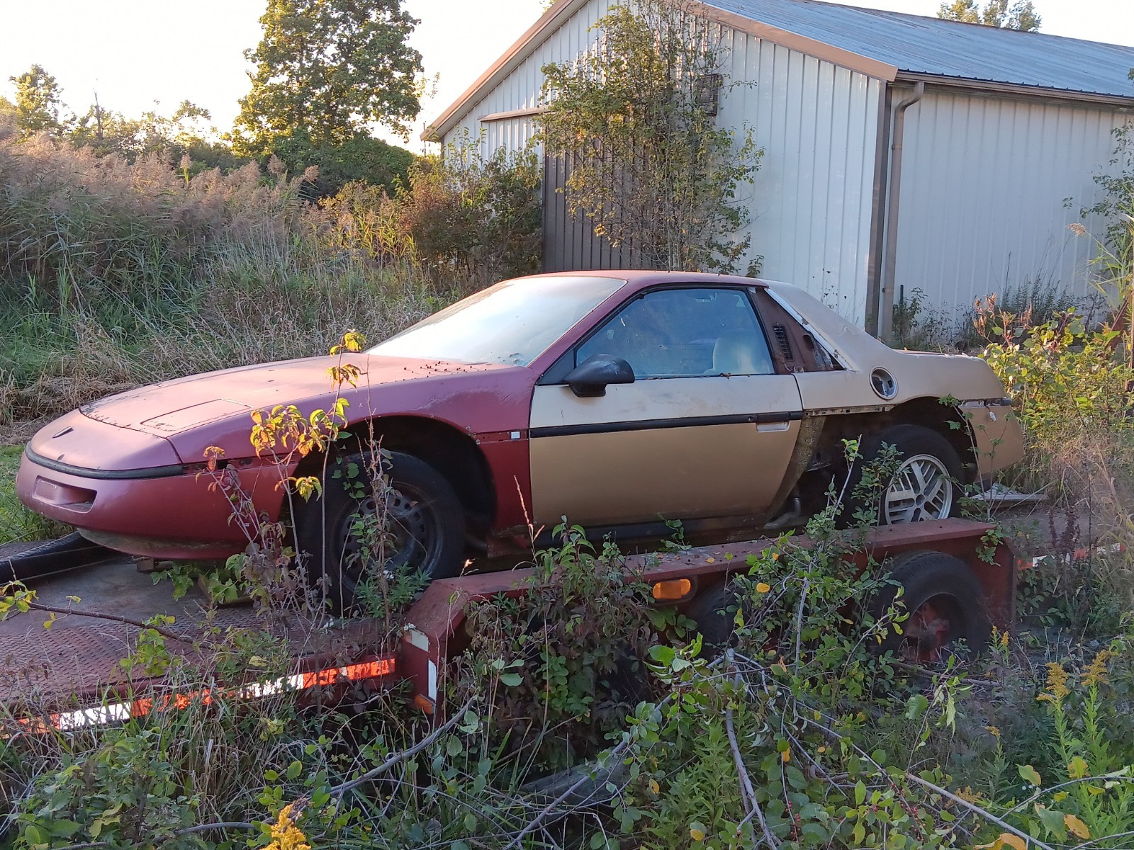 Pontiac-Fiero-1987-Coupe