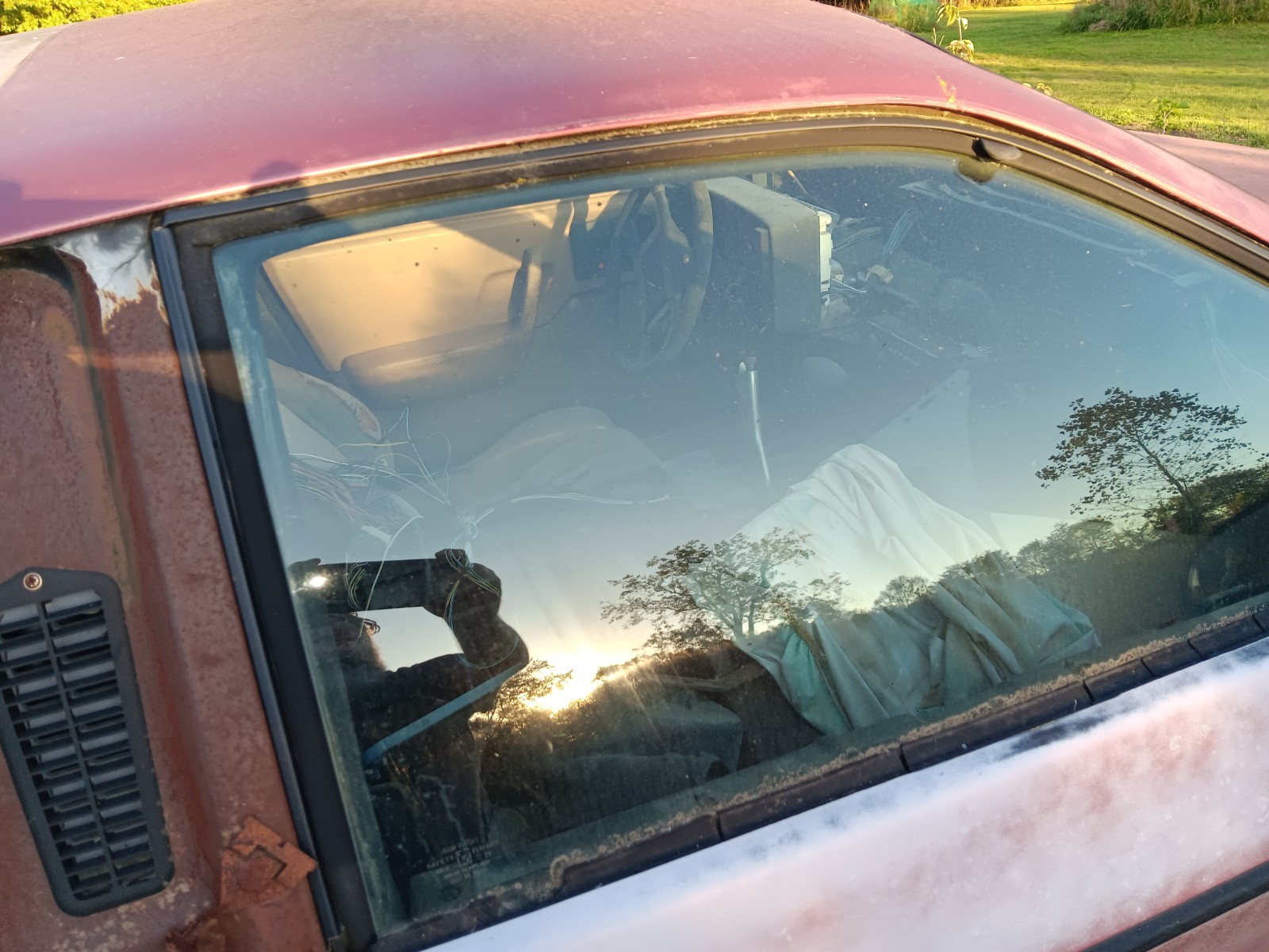 Pontiac-Fiero-1987-Coupe-4