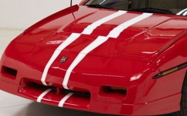 Pontiac-Fiero-1988-Coupe-10