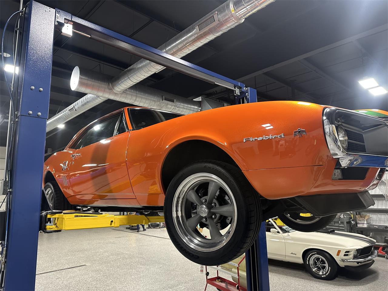 Pontiac-Firebird-1967-Orange-Black-13