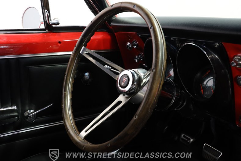 Pontiac-Firebird-1967-Red-Black-10