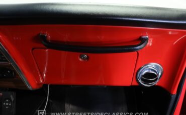 Pontiac-Firebird-1967-Red-Black-11