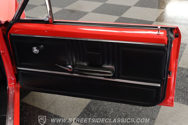 Pontiac-Firebird-1967-Red-Black-12